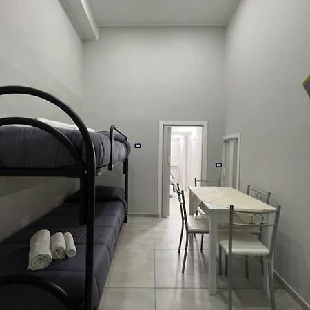 Casa Nennella 2 Apartment เนเปิลส์ ภายนอก รูปภาพ