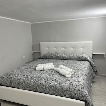 Casa Nennella 2 Apartment เนเปิลส์ ภายนอก รูปภาพ